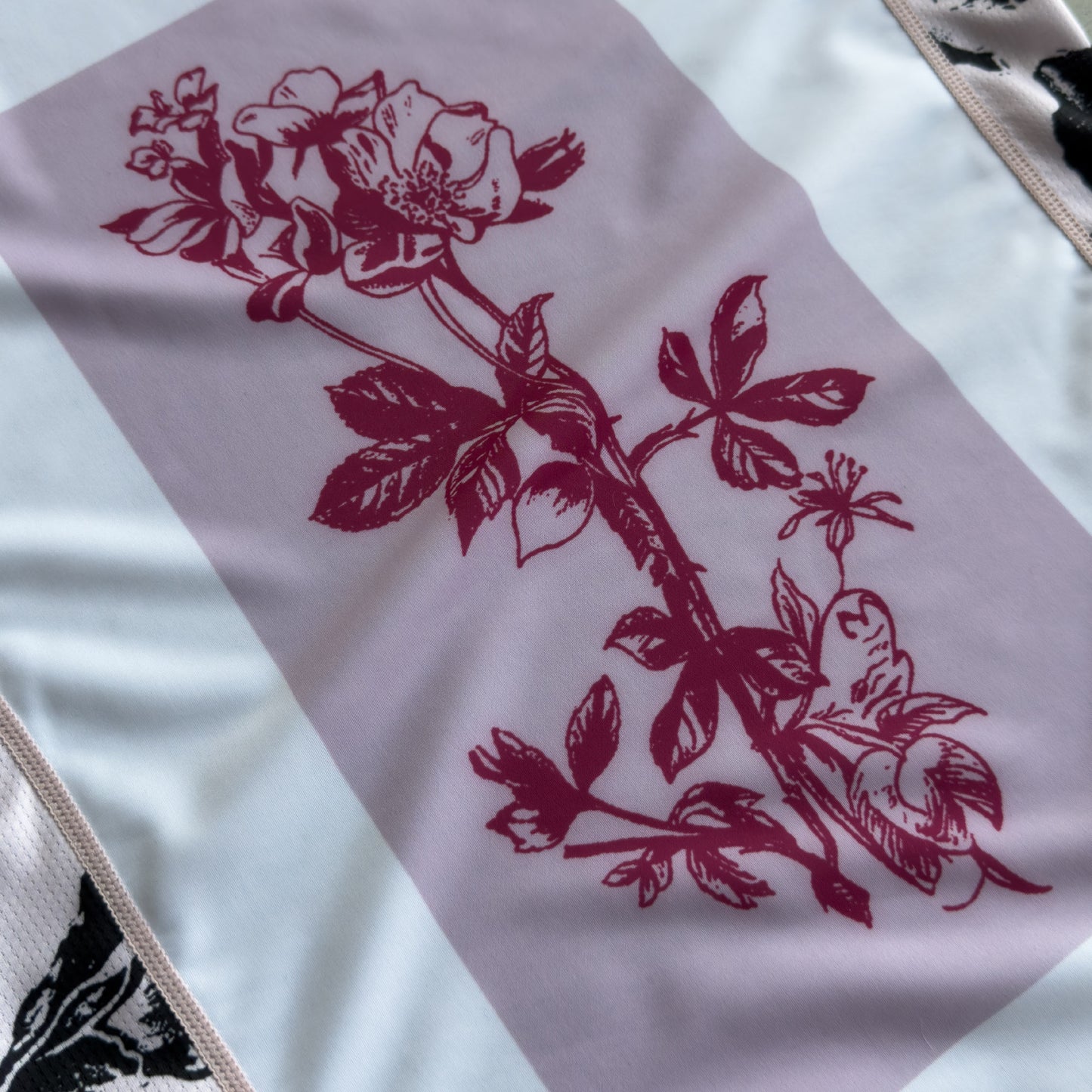 Rose Rashguard