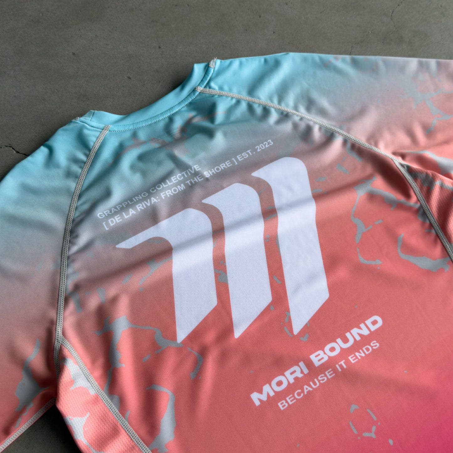 De La Riva Rashguard